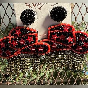 Red/Black Stars Cowgirl Hat w/Black Dangle Rhinestones Seed Bead Earrings